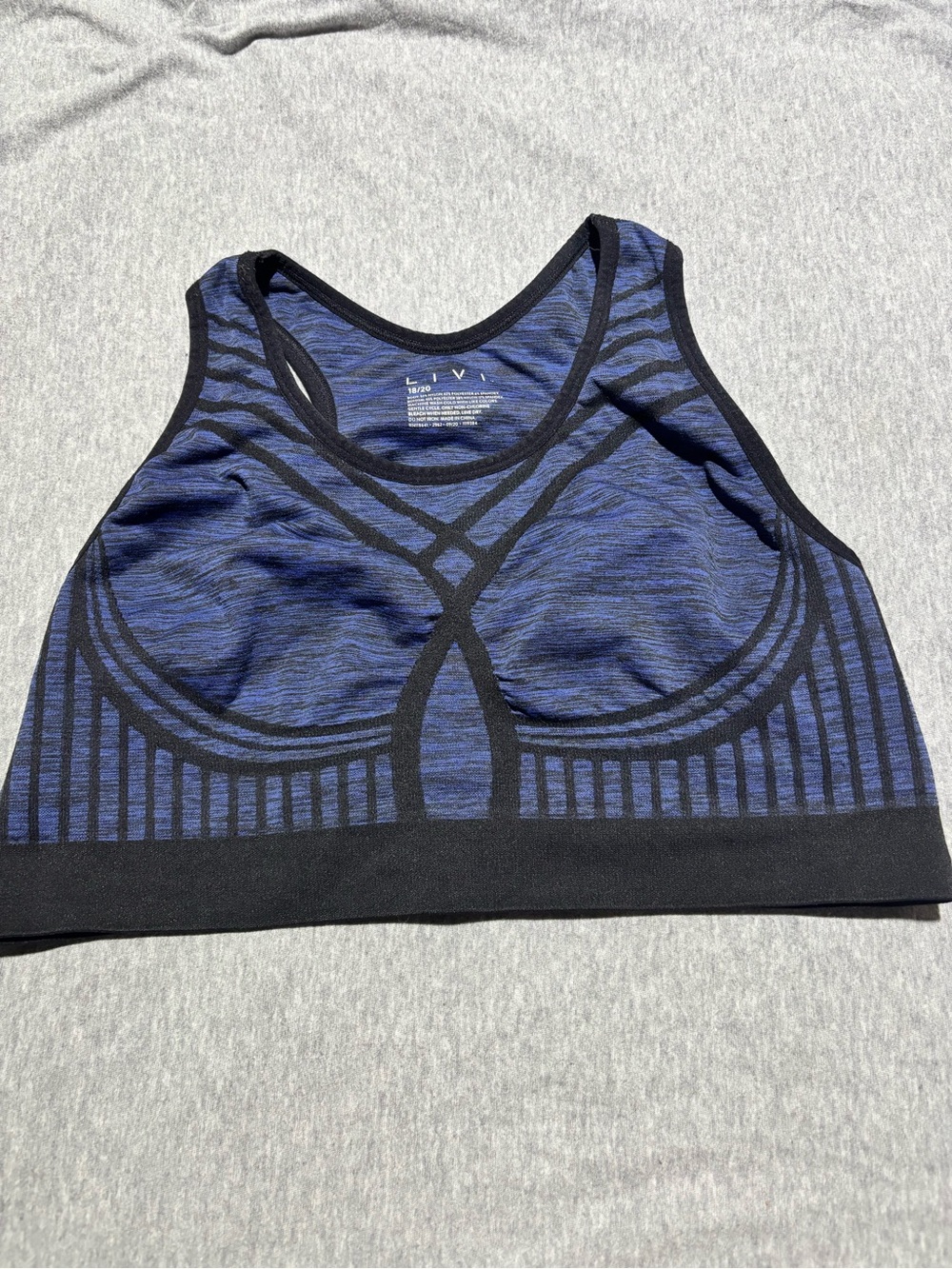Livi Active Blue and Black Patterned Seamless Sports Bra